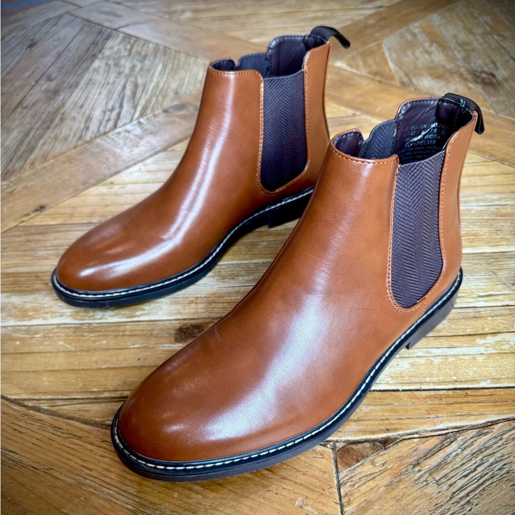 Brand New Kenneth Cole Reaction Ely Chelsea Boots